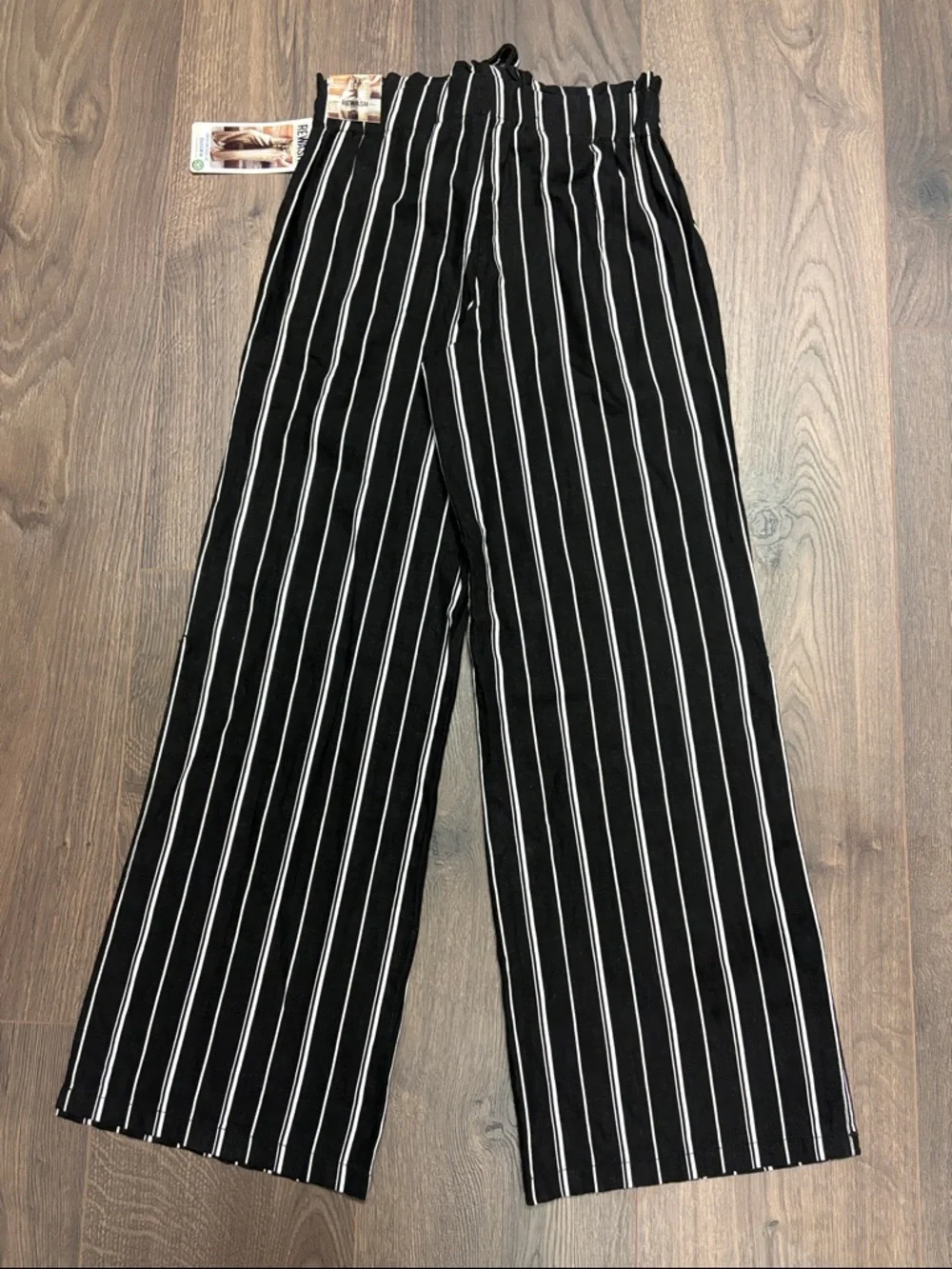 NWT Wide-Leg Linen Blend Pants w slimming Vertical Stripe and Paperbag waist - S - Picture 4 of 5